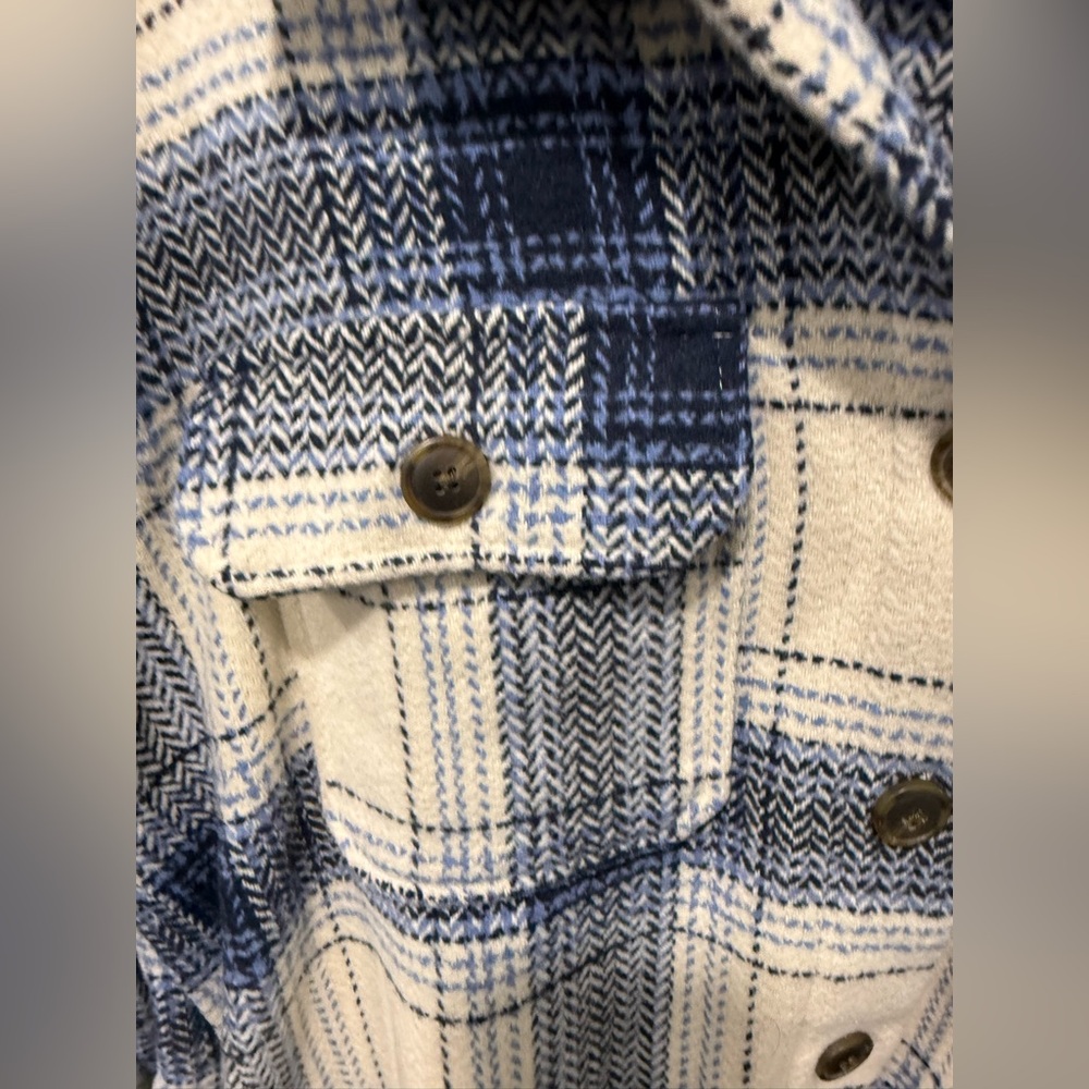 Womens time and tru shacket size large - Picture 3 of 4